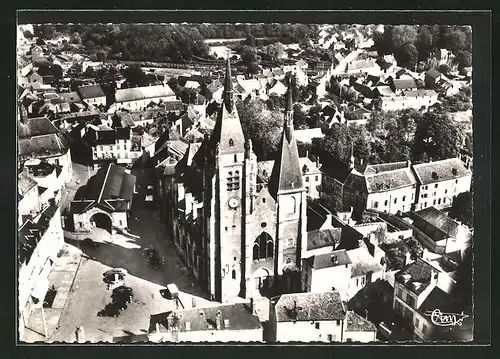 AK Dourdan, Vue aerienne sur l`Eglise