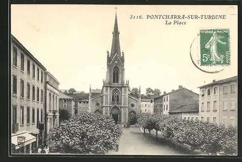 AK Pontcharra-sur-Turdine, La Place et L`Eglise
