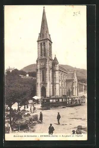 AK Eybens, La Place et l`eglise