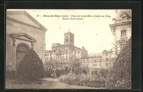 AK Rive de Gier, Place de la Liberte et Salle des Fetes Eglise Notre-Dame