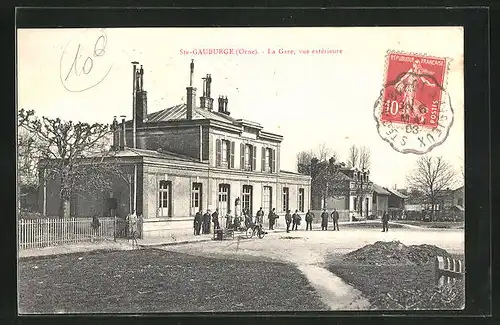 AK Ste-Gauburge, La Gare, vue exterieure, Bahnhof