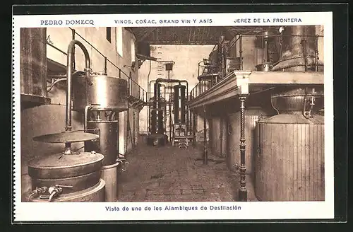 AK Jerez de la Frontera, Pedro Domecq, vinos, conac, grand vin y anis, vista de uno de los Alambiques de Destilacion