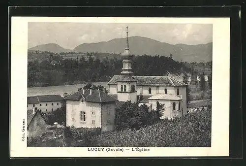 AK Lucey, L`Eglise