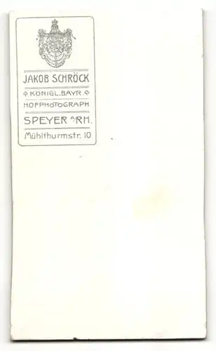 Fotografie Jakob Schröck, Speyer a/Rh, Portrait bürgerlicher Herr mit kurzem Haar