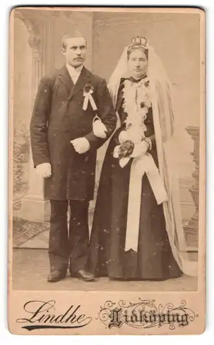 Fotografie Lindhe, Lidköping, Portrait Braut und Bräutigam, Hochzeit