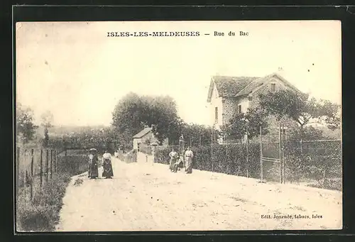 AK Isles-les-Meldeuses, Rue du Bac, Strassenpartie