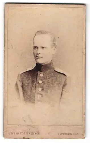 Fotografie Jean Baptiste Feilner, Oldenburg i / Gr., Portrait Soldat in Uniform