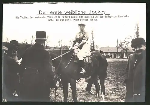 Fotografie Fotograf unbekannt, Ansicht Budapest, der erste weibliche Jockey die Tochter des Trainers S. Bulford zu Pferd