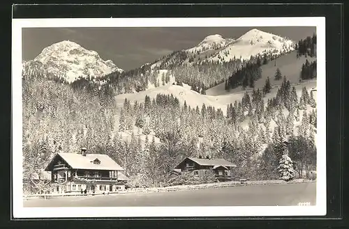 AK Bayrischzell, Hotel Landhaus Schelle-Schneider im Winter