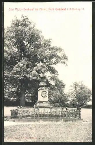 AK Grünfeld i. S., Otto Victor-Denkmal im Fürstl. Park