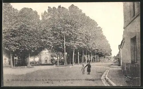 AK Blere, Place de la Republique, Chapelle funehre