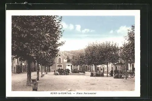 AK Sury-le-Comtal, Enfants sur la Place Parmentier