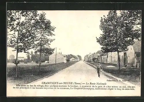 AK Champigny-sur-Yonne, Vu dans la Route Nationale