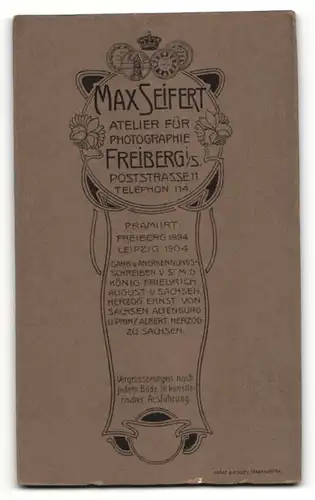Fotografie Max Seifert, Freiberg i. S., junger Herr mit Seitenscheitel