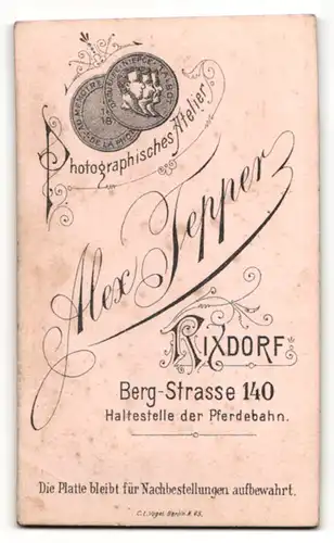 Fotografie Alex Tepper, Rixdorf, Junger Bürgerlicher in elegantem Anzug