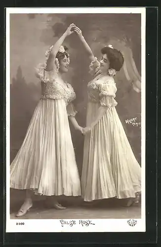 Foto-AK Walery, Paris: Valse Rose, Zwei tanzende junge Damen in Rüschenkleidern mit Blumen im Haar