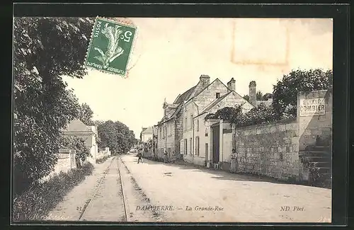 AK Dampierre, La Grande Rue, Strassenpartie