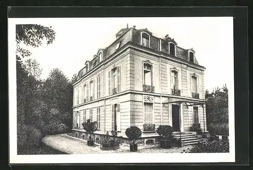 AK Saint-Cloud, Maison Monestier, 6 Place Deville