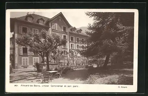 AK Allevard-les-Bains, L'Hotel Continental et son parc