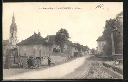 AK Saint-Joseph / Le Bourg, Strassenpartie mit Gebäudeansicht