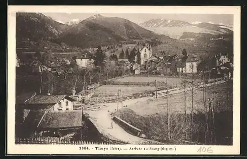 AK Theys, Arrivee au Bourg