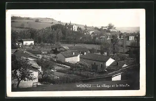 AK Moidieu, Le Village et le Moulin