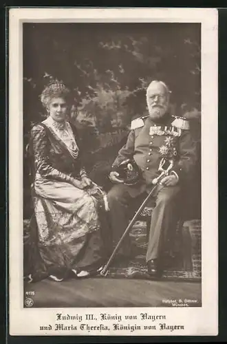 AK König Ludwig III. von Bayern in Uniform mit Königin Maria Theresia von Bayern