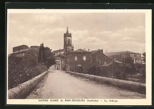 AK Notre Dame de Bon-Secours, Le Village