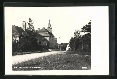 AK Hintersdorf im Wienerwald, Ortsansicht mit Kirche