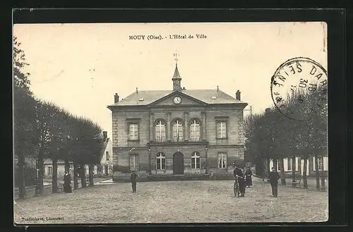 AK Mouy, L'Hotel de Ville