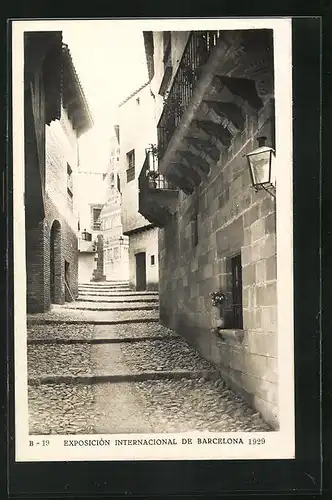 AK Barcelona, Exposicion Internacional 1929, Pueblo Espanol, Calle de Cervantes