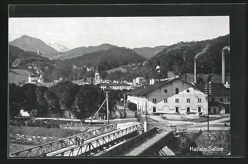 AK Hallein, Saline Fabrik mit Brücke und Blick auf Ort