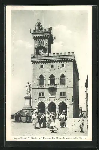 AK S. Marino, Il Palazzo Pubblico e la statua della Liberta