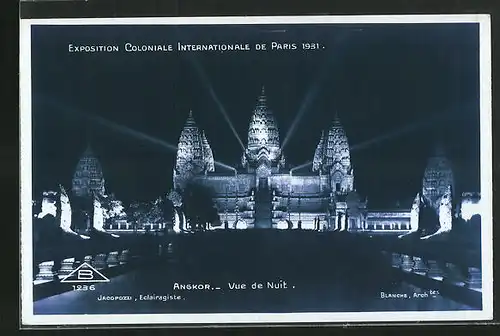 AK Paris, Exposition coloniale internationale 1931, Angkor, Vue de nuit