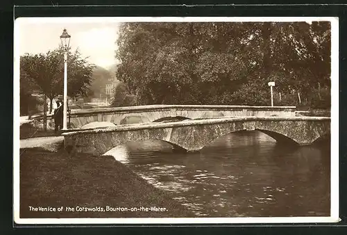 AK Bourton-on-the-Water, The Venice of the Cotswolds, Bridge