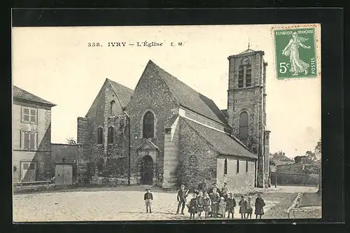 AK Ivry, l'Eglise