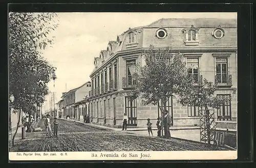 AK San José, Avenida de San José, Strassenpartie
