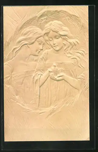 Relief-AK Zwei junge Jugendstil Frauen mit langen Haaren und Vogel in der Hand