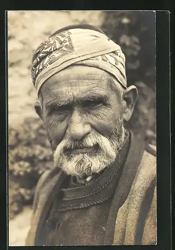 Foto-AK Arabischr Mann mit Bart und Turban