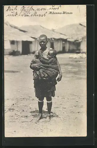 AK Afrikanische Frau mit Kind im Schultertuch, Mdumma-Woman, afrikanische Volkstypen