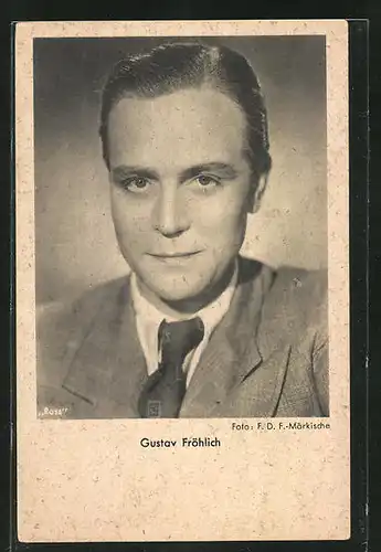 AK Schauspieler Gustav Fröhlich im Anzug ernst blickend