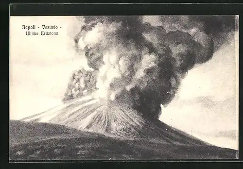 AK Napoli, Vulkan Vesuv stösst Rauchschwaden aus