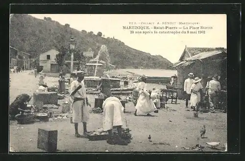 AK Saint-Pierre, La Place Bertin 20 ans apres la catastrophe du 8 mai 1902