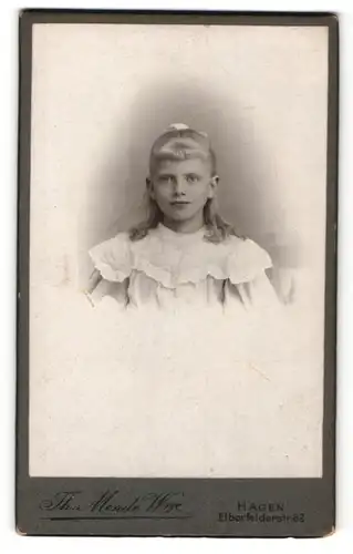 Fotografie Th. Mende Wwe., Hagen, Portrait blondes Mädchen