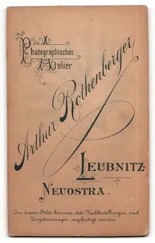 Fotografie Arthur Rothenberger, Leubnitz-Neuostra, Portrait junger Mann in feierlicher Garderobe