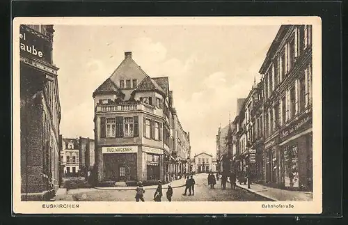 AK Euskirchen, Bahnhofstrasse mit Geschäften, Einkaufshaus