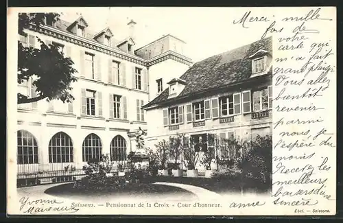 AK Soissons, Pensionnat de la Croix, Cour d`honneur