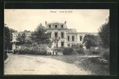 AK Toucy, Ecole des Filles