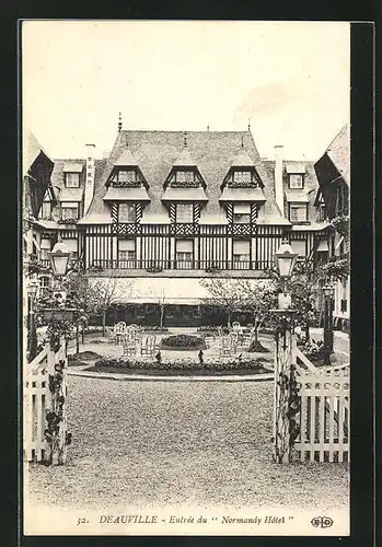 AK Deauville, Entrée du Normandy Hotel