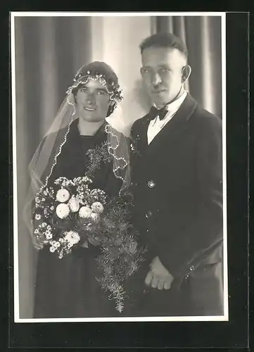 Foto-AK Braut und Bräutigam, Hochzeit